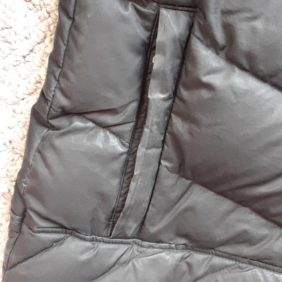 Patagonia Kids Charcoal Puffer Jacket - Picture 5 of 8